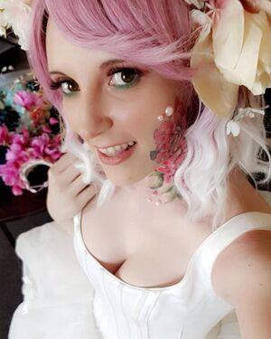 Ivy Rain photo 13