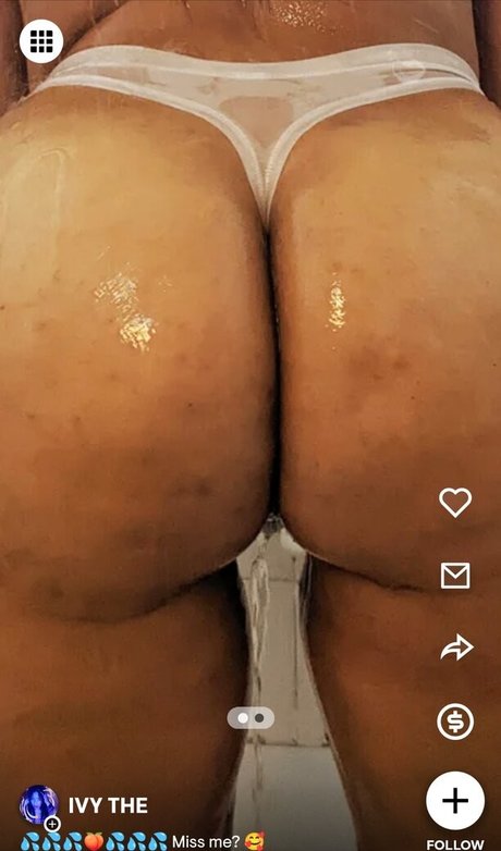 Ivy The Grown Ass Witch photo 4