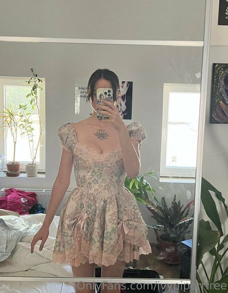 Ivypiperrfree photo 19