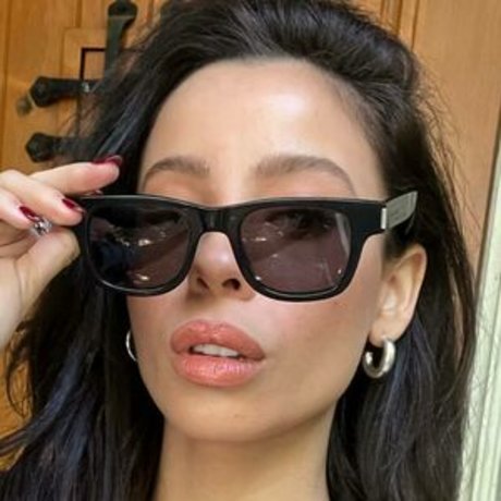Izabella Alvarez photo 15