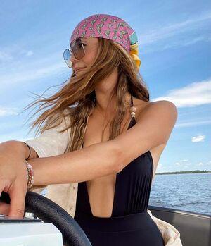 Izabella Krzan photo 32