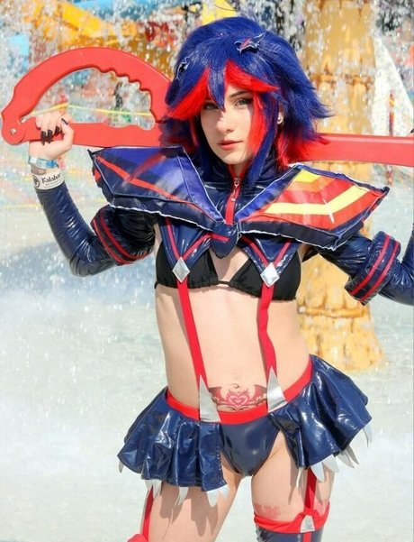 _izzy_1014_cosplay_ photo 4