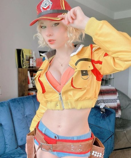 _izzy_1014_cosplay_ photo 7