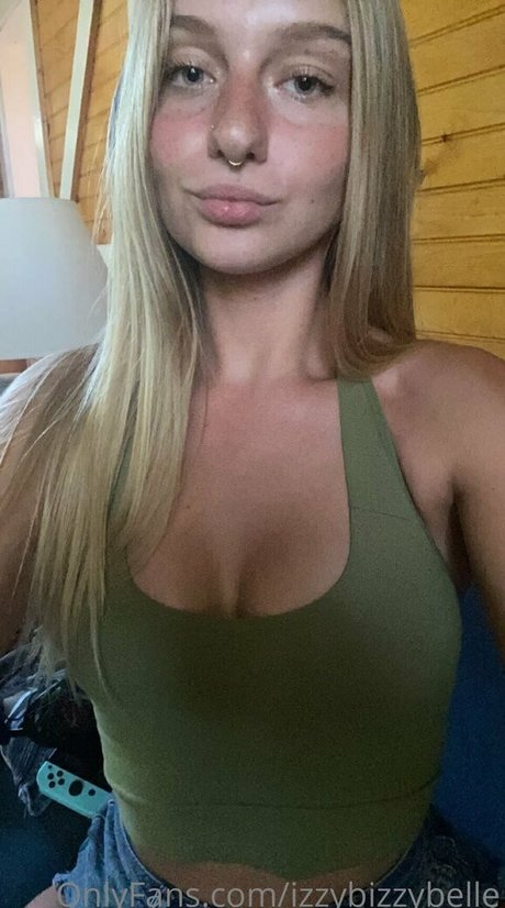 Izzybizzybelle photo 36