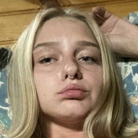 Izzybizzybelle photo 147