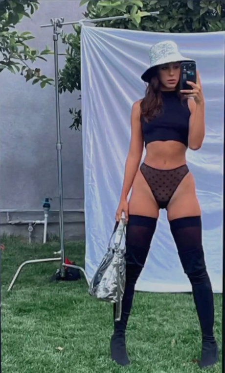 Izzy Rocha photo 26