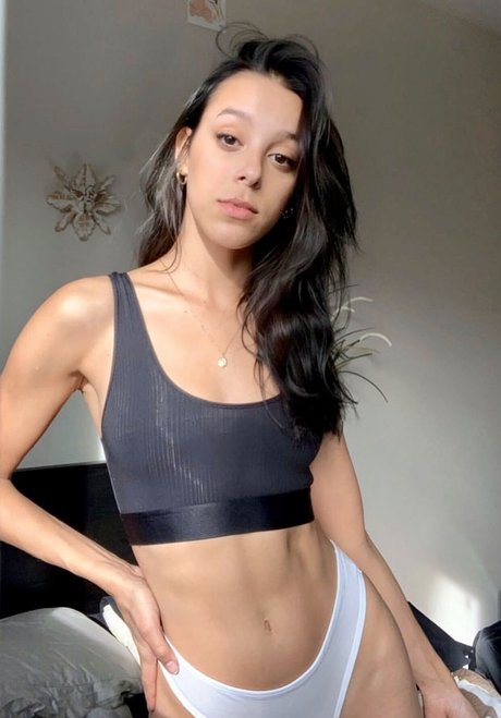 Izzy Rocha photo 191