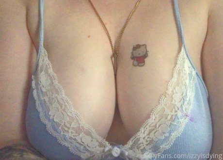 Izzyisdying photo 41