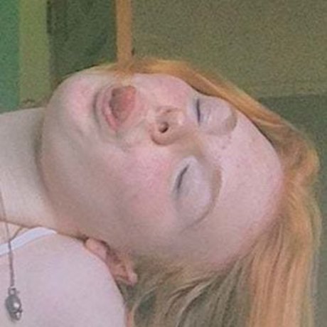 Izzyisdying photo 60