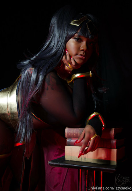 Izzysaeko photo 59