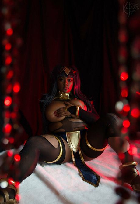 Izzysaeko photo 112