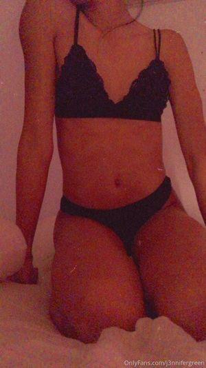 j3nnifergreen photo 32