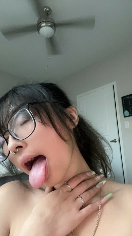 Jackie Izawa photo 21