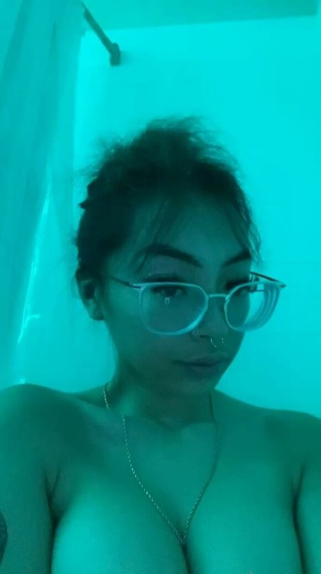 Jackie Izawa photo 28