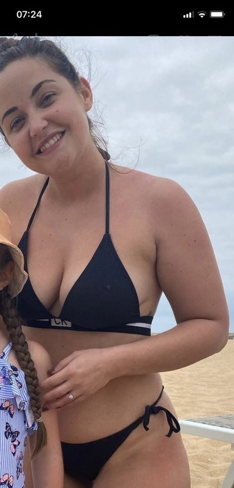 Jacqueline Jossa photo 3