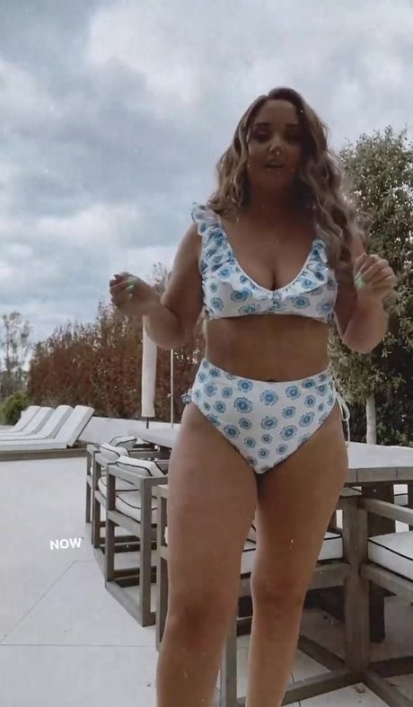 Jacqueline Jossa photo 11