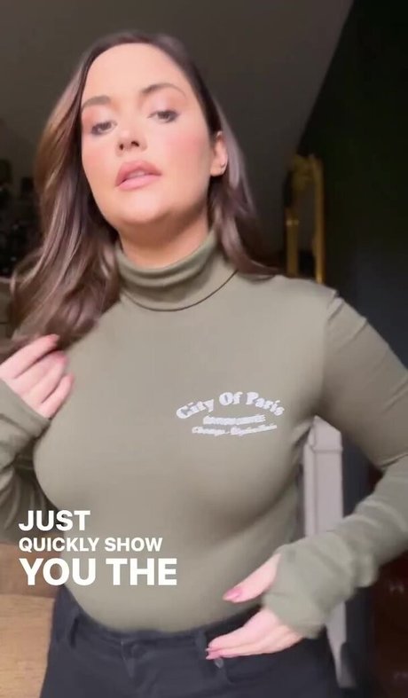 Jacqueline Jossa photo 21