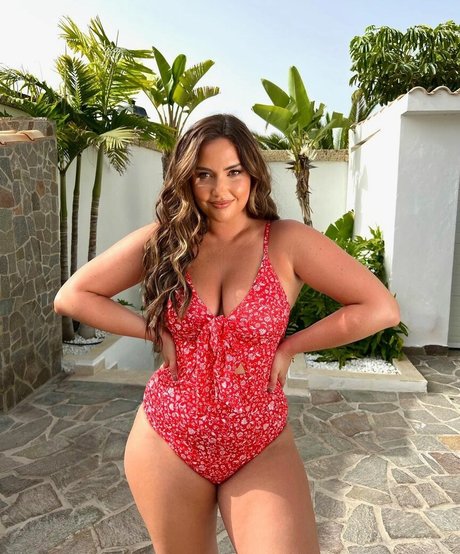 Jacqueline Jossa photo 61