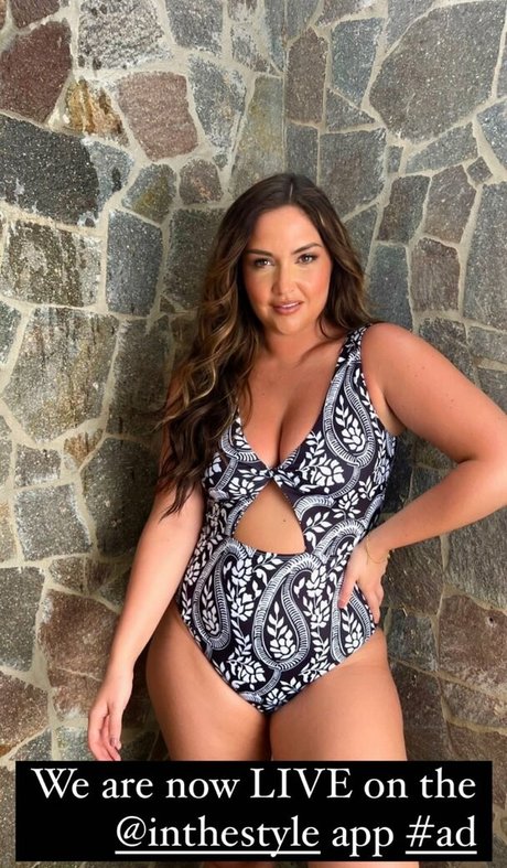 Jacqueline Jossa photo 78