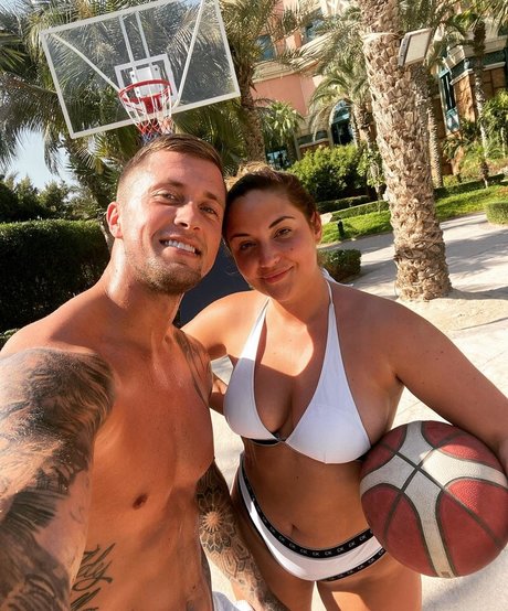 Jacqueline Jossa photo 119