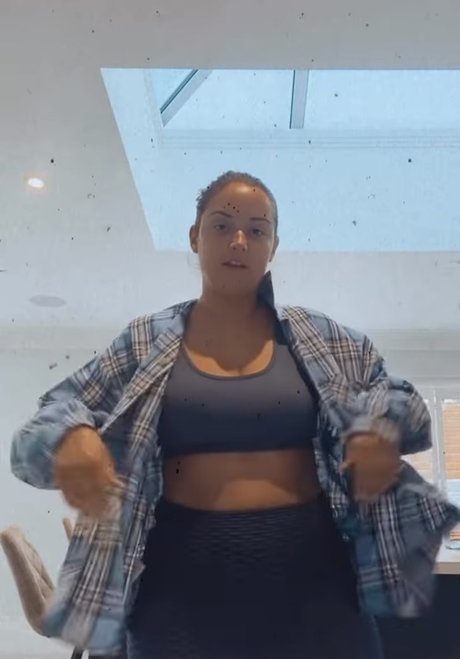 Jacqueline Jossa photo 141