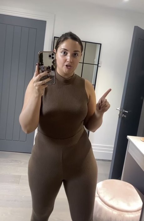 Jacqueline Jossa photo 144