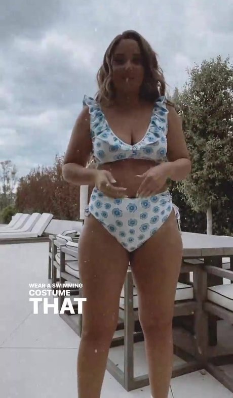 Jacqueline Jossa photo 188