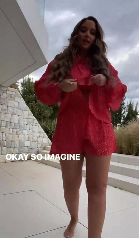 Jacqueline Jossa photo 195