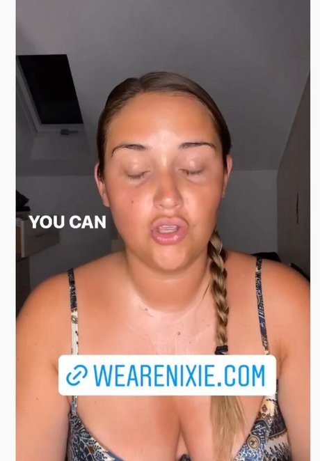 Jacqueline Jossa photo 225