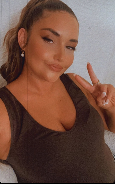 Jacqueline Jossa photo 247