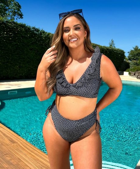 Jacqueline Jossa photo 263