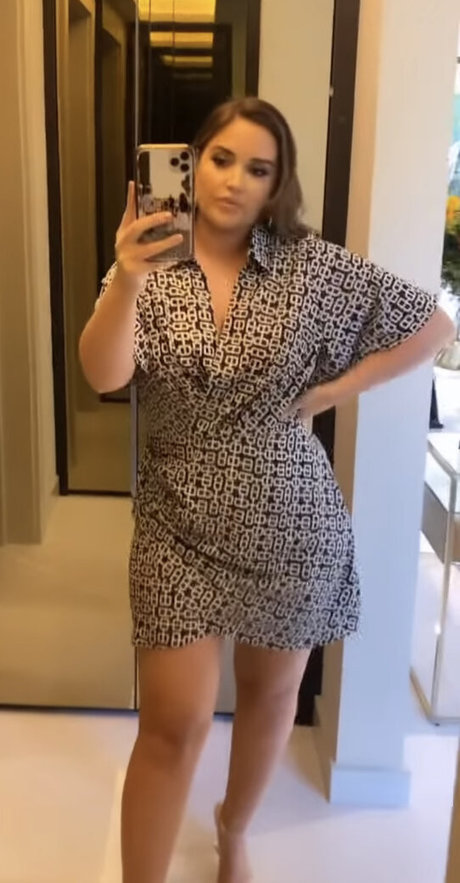 Jacqueline Jossa photo 319