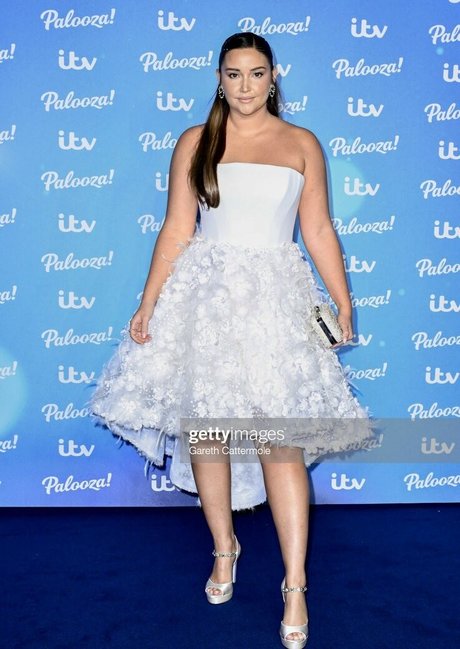 Jacqueline Jossa photo 348