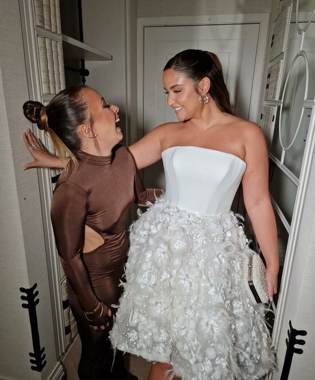 Jacqueline Jossa photo 351