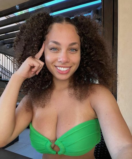 Jada Durroh photo 18