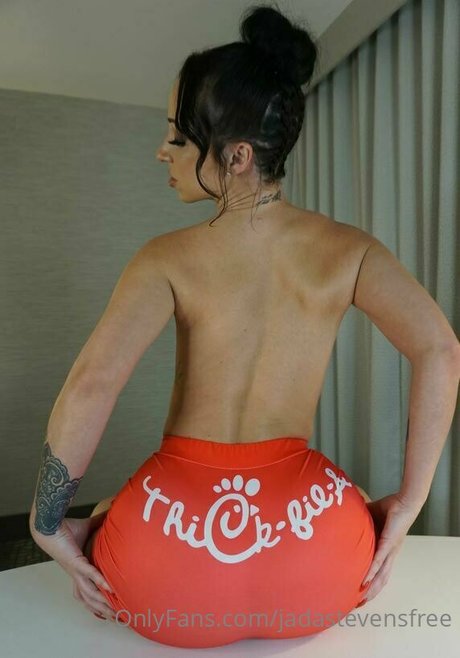 Jada Stevens photo 578