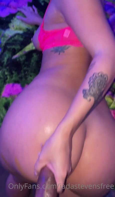 Jada Stevens photo 621