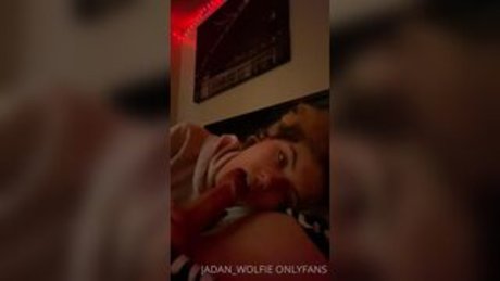 Jadan wolfie photo 17