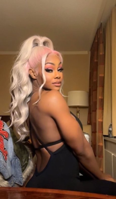 Jade Cargill photo 223