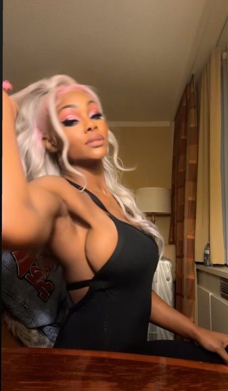 Jade Cargill photo 224