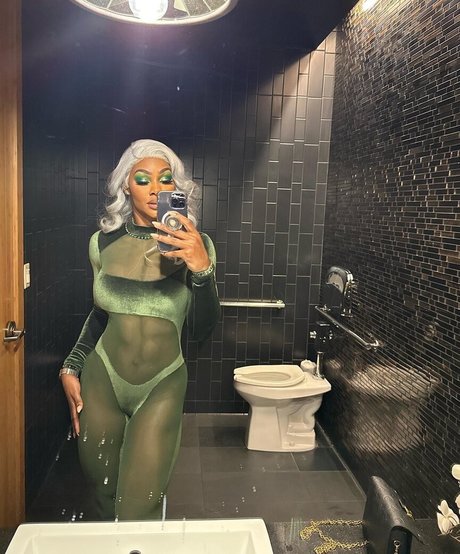 Jade Cargill photo 281