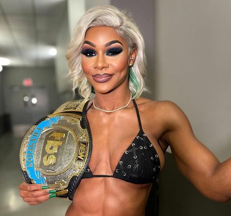 Jade Cargill photo 298