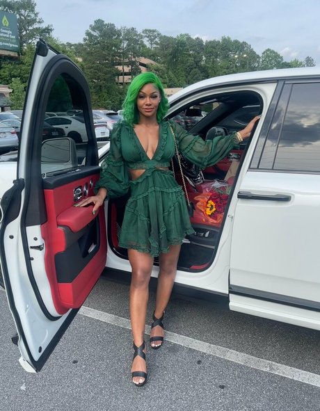 Jade Cargill photo 310