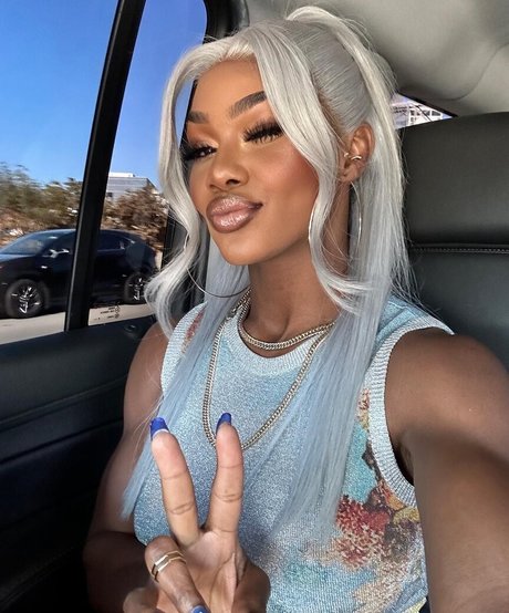 Jade Cargill photo 335