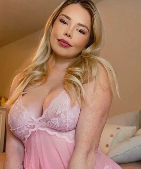 Jade Emarthla photo 32