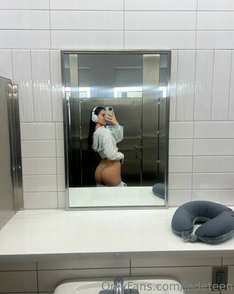 Jade Teen photo 85