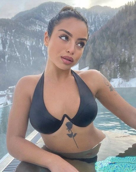 Jaele Corsi photo 72