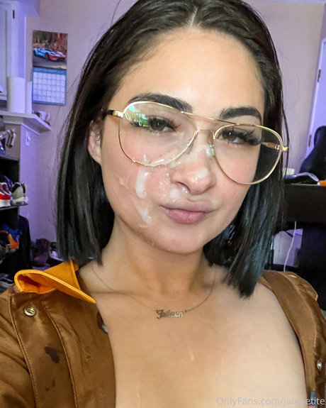 Jaixpetite photo 10