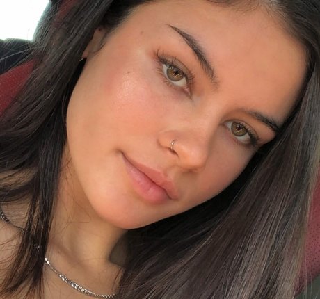 Jalynn Irwin photo 7