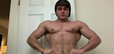 Jamietylerflex photo 12